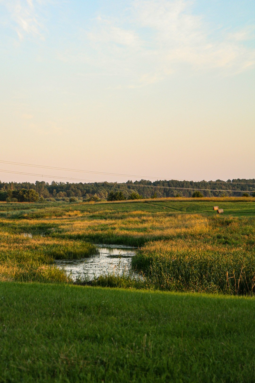 What is the average timeline for selling Minnesota land and obtaining cash money payment?